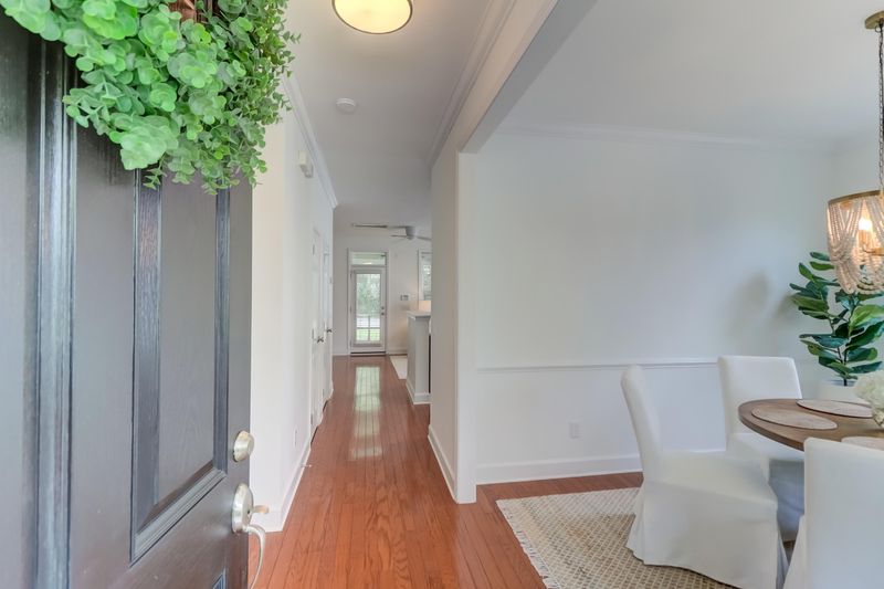 2404 Kings Gate Ln #306, Mount Pleasant, SC 29466
