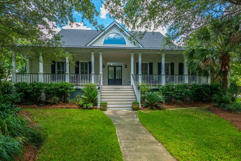 2309 Hartfords Bluff Cir, Mount Pleasant, SC 29466