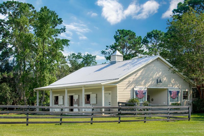 6090 Josie Ridge Rd, Wadmalaw Island, SC 29487