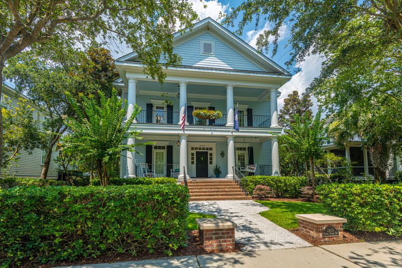 2405 Daniel Island Dr, Daniel Island, SC 29492