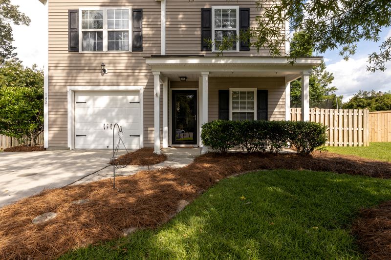 142 Malibu Rd, Summerville, SC 29483