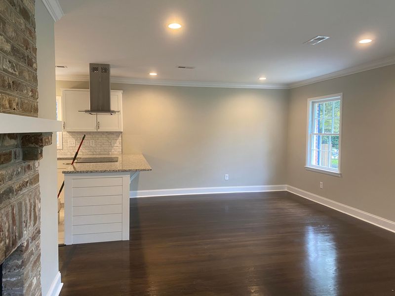 6031 Wedgewood Dr, Hanahan, SC 29410