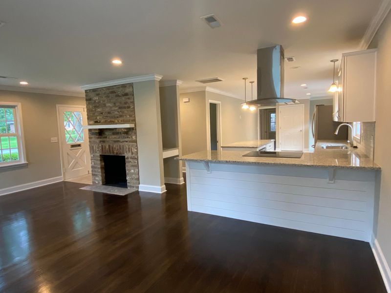6031 Wedgewood Dr, Hanahan, SC 29410