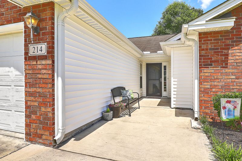 214 Pemberly Blvd, Summerville, SC 29486
