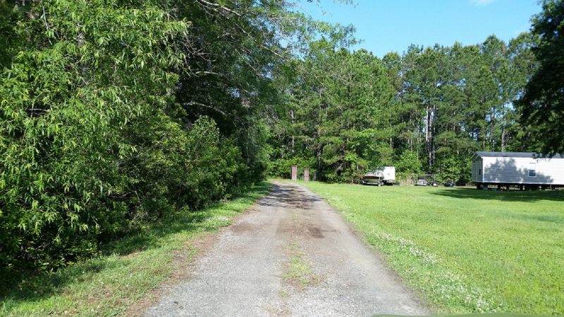 5559 Mary Ravenel Rd, Adams Run, SC 29426