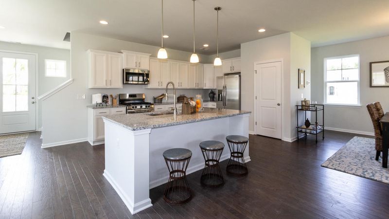 3802 Sawmill Ct, Mount Pleasant, SC 29429