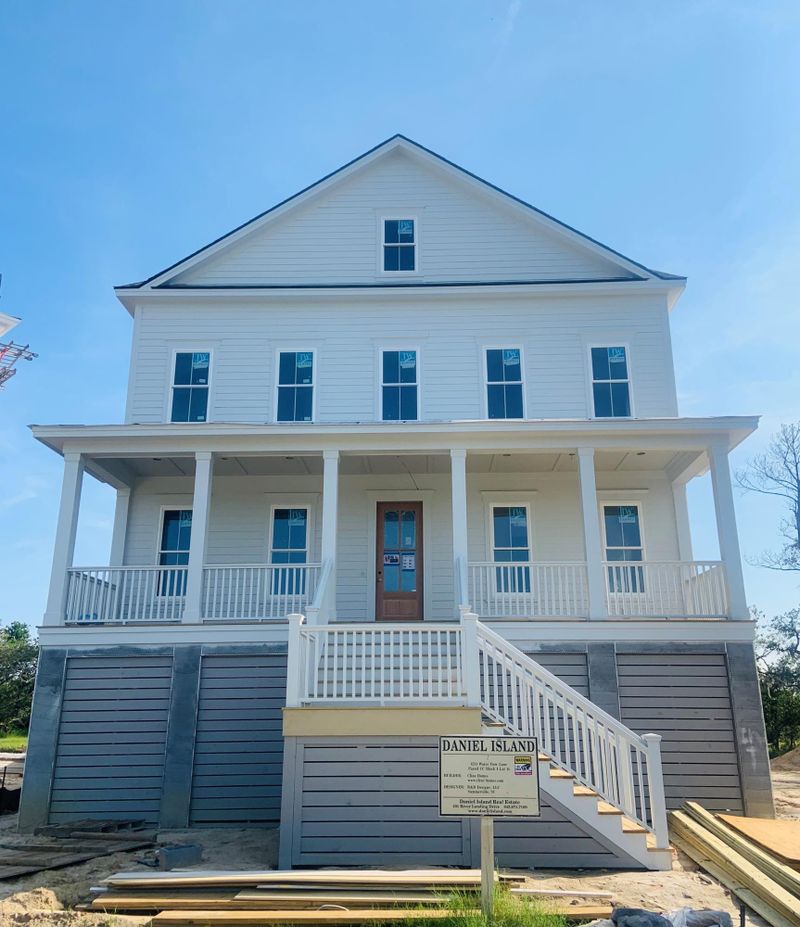 1253 Water View Ln, Charleston, SC 29492