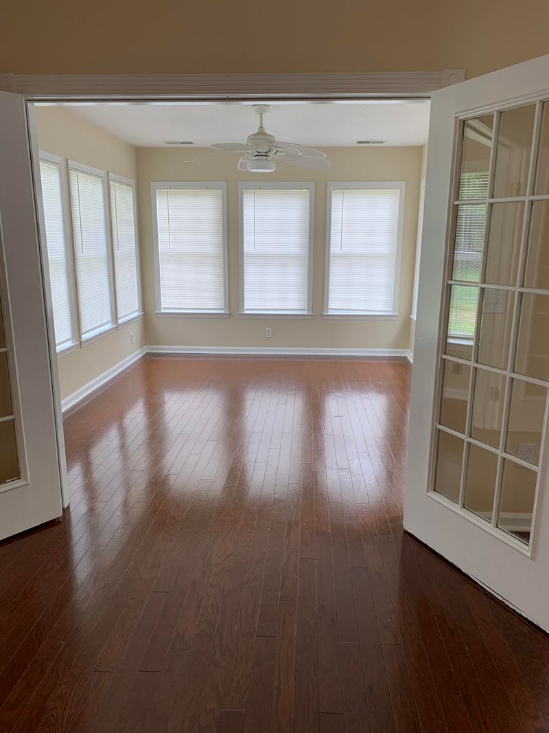 1159 Berkeley St, Hanahan, SC 29410