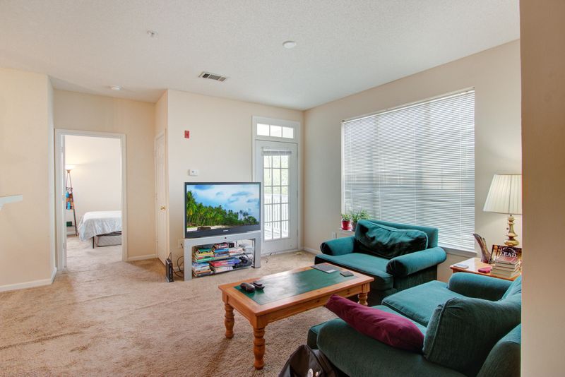 45 Sycamore Ave #737, Charleston, SC 29407