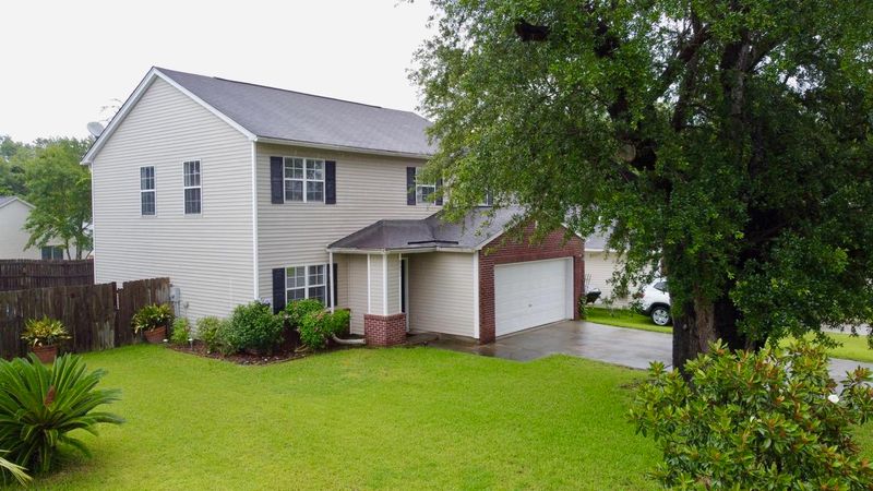 8051 Old London, North Charleston, SC 29406