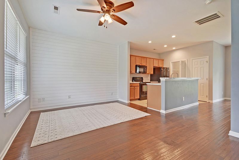 8939 Planters Row Ln, Summerville, SC 29485