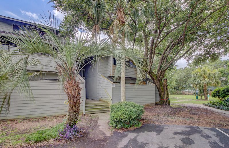 1148 Village Creek Ln #2, Mount Pleasant, SC 29464