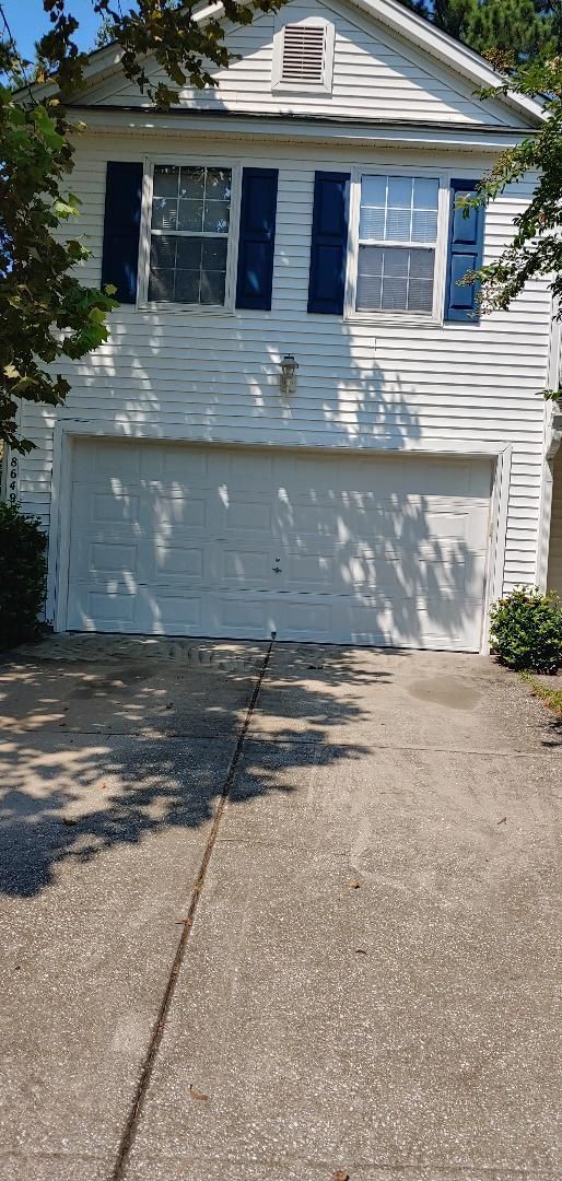 8649 Chloe Ln, North Charleston, SC 29406