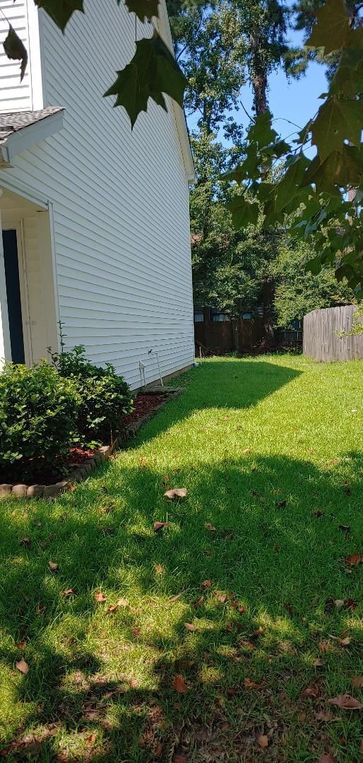 8649 Chloe Ln, North Charleston, SC 29406