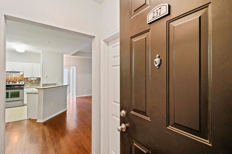 60 Fenwick Hall Allee #237, Johns Island, SC 29455