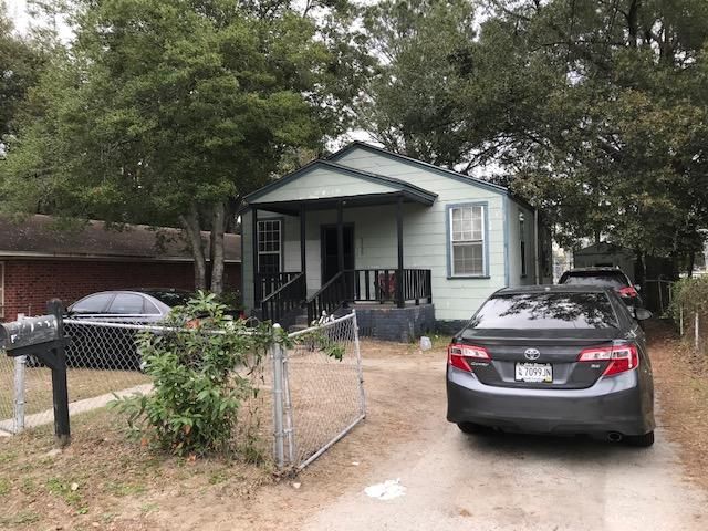 2133 Victory Ave, North Charleston, SC 29405