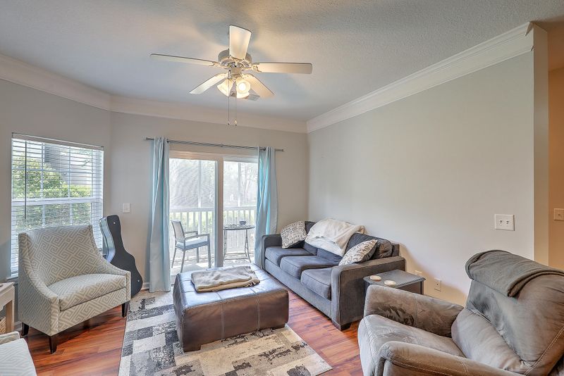 1300 Park West Blvd #207, Mount Pleasant, SC 29466