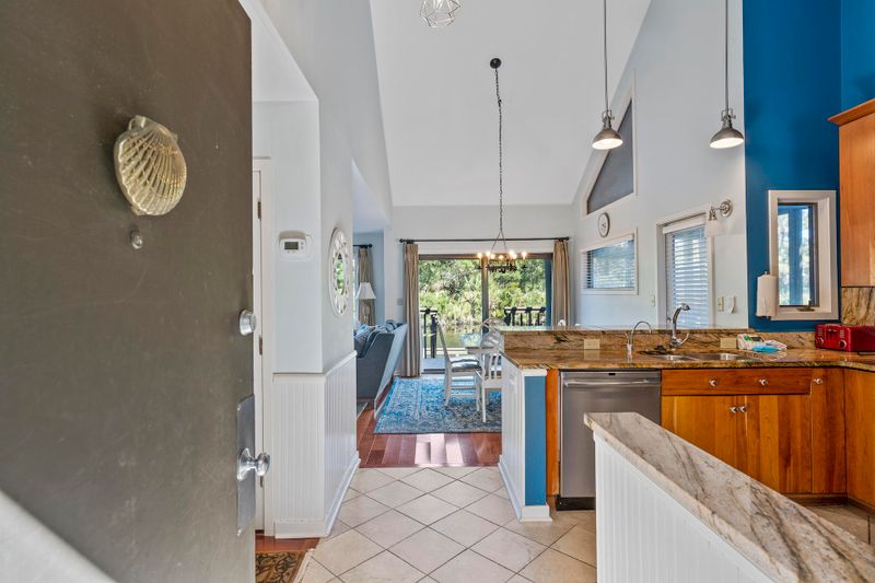 4589 Park Lake Dr, Kiawah Island, SC 29455