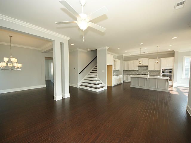 1040 Lyle Way, Mount Pleasant, SC 29466