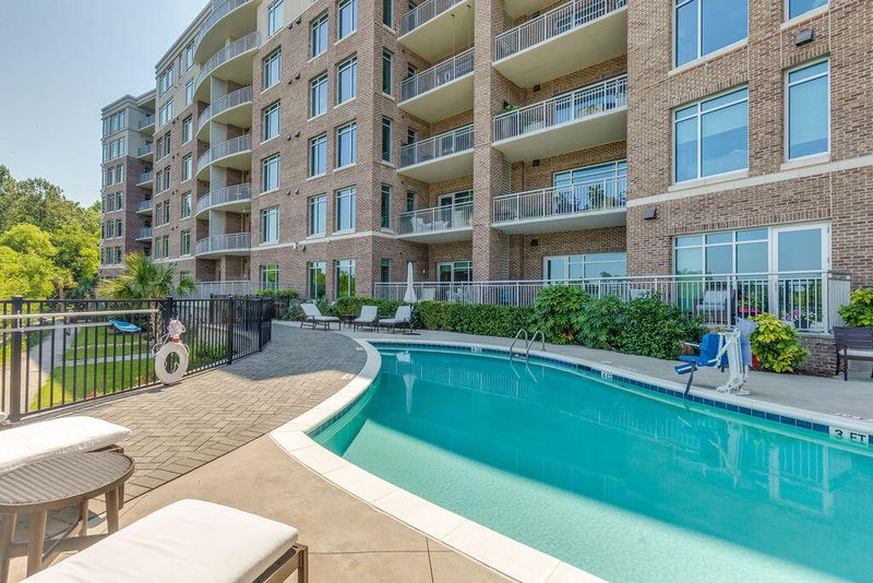 155 Wingo Way #414, Mount Pleasant, SC 29464