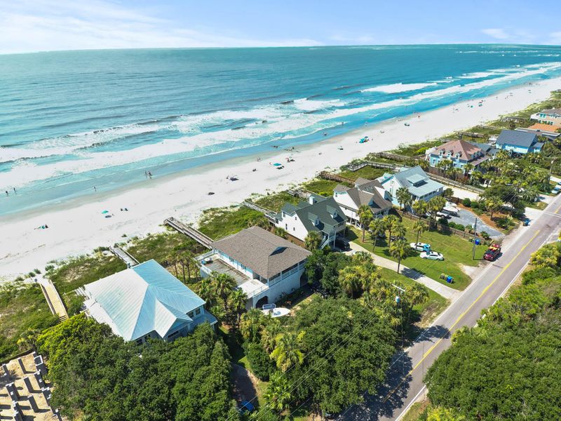 813 W Ashley Ave, Folly Beach, SC 29439