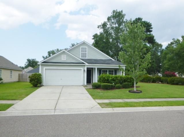 100 Maypop Dr, Goose Creek, SC 29445