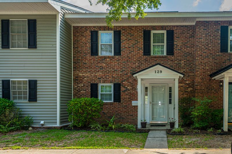129 Heritage Cir #B-6, Mount Pleasant, SC 29464