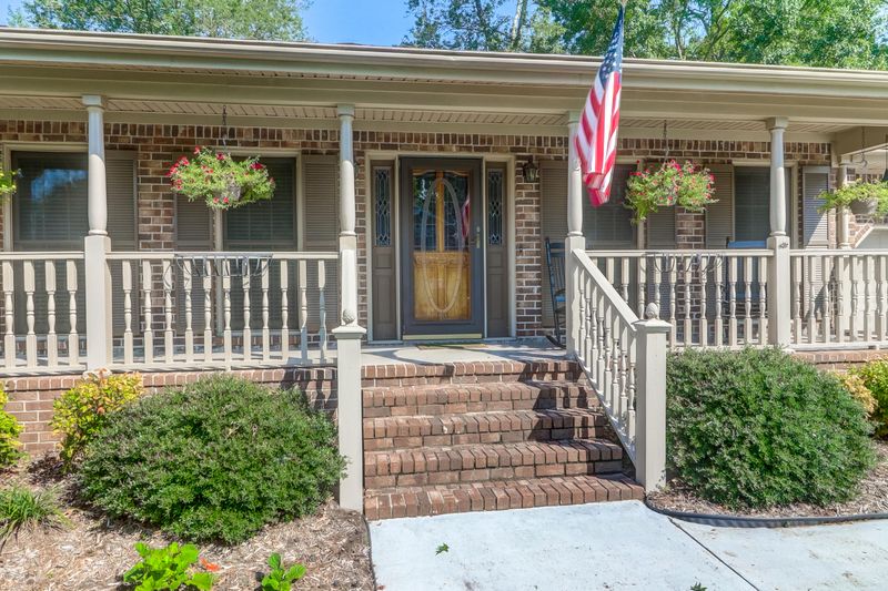 304 Ashburne Ct, North Charleston, SC 29418
