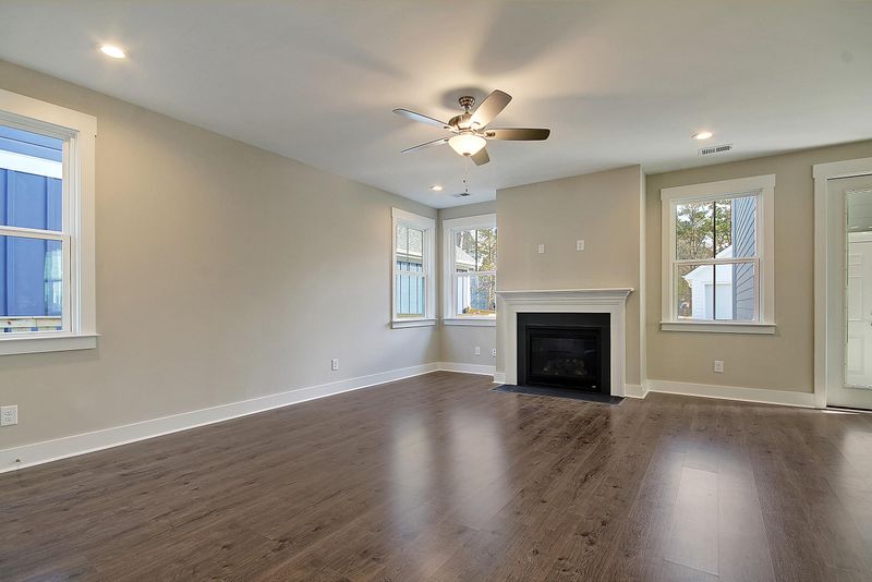 202 Ilderton St, Summerville, SC 29483