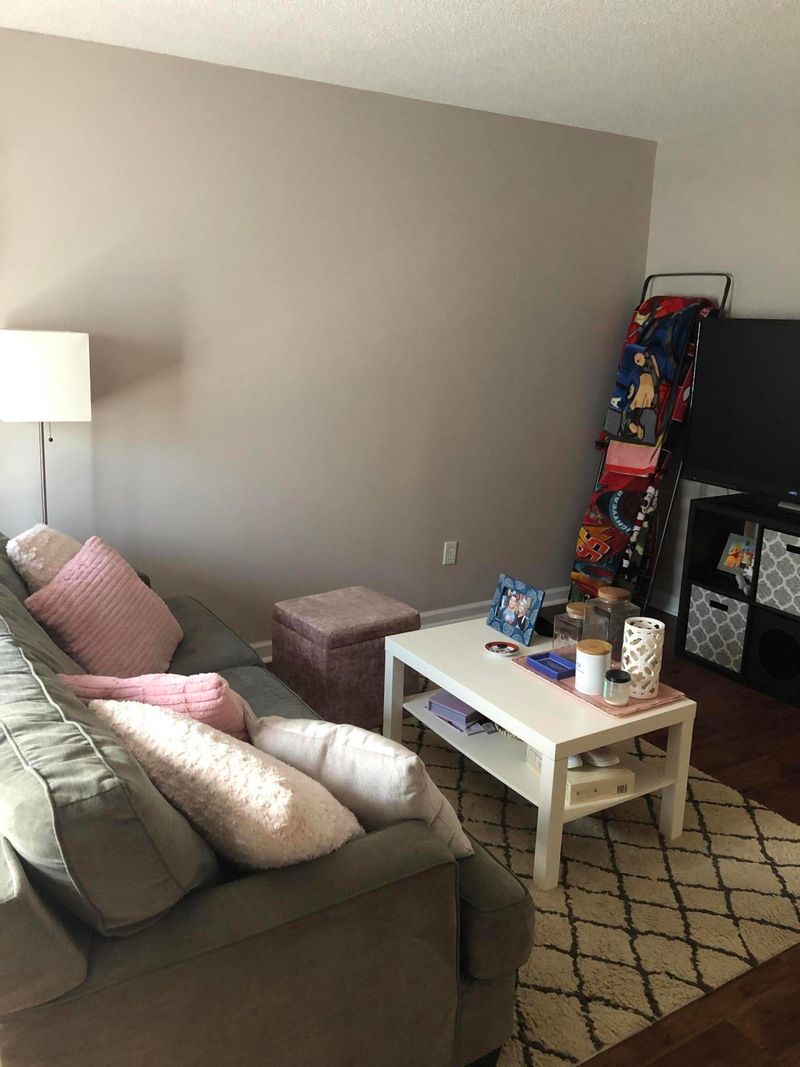 1410 Dove Run Dr #B, Charleston, SC 29412