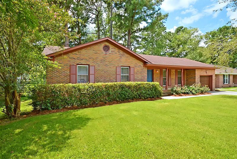 206 Vickie St, Ladson, SC 29456
