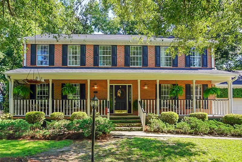 8113 Penshire Ct, Charleston, SC 29418