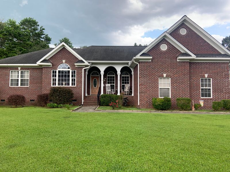 1604 Scarlet Oak Ct, Moncks Corner, SC 29461