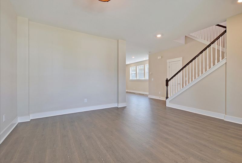 107 Hewitt St, Summerville, SC 29486