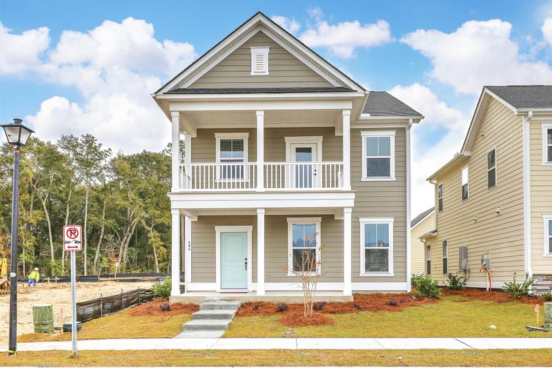 501 Spring Hollow Dr, Charleston, SC 29492