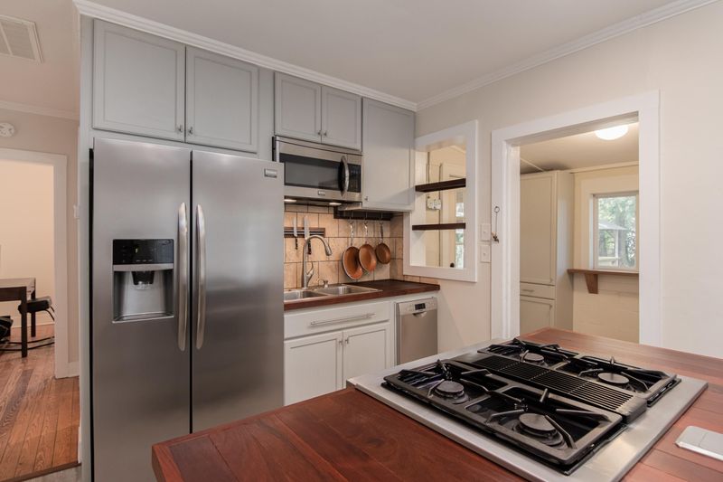 4407 Lambert St, North Charleston, SC 29405