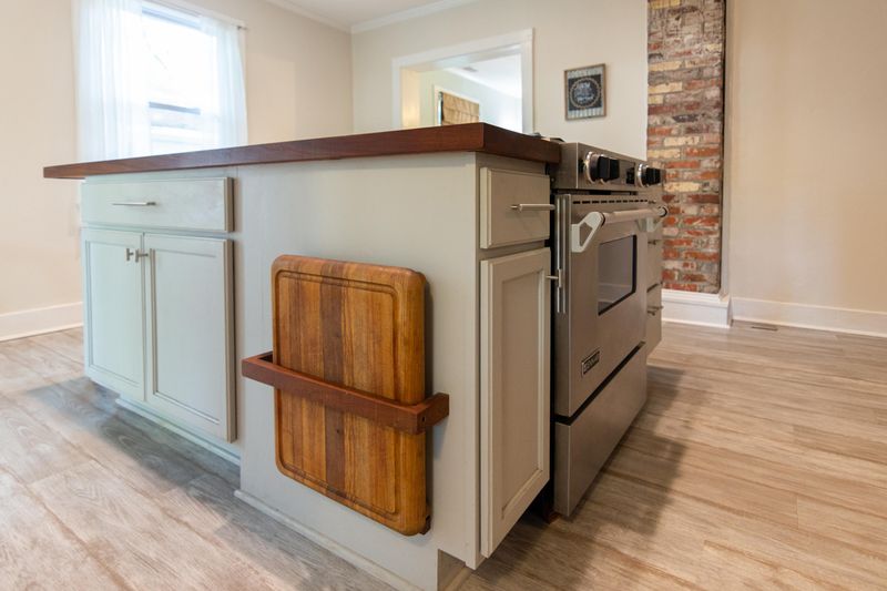4407 Lambert St, North Charleston, SC 29405