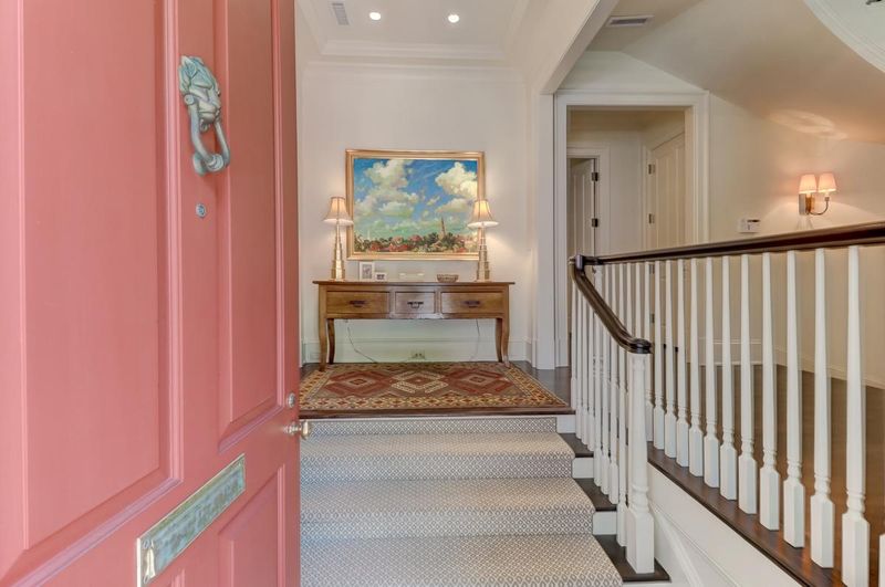 104 East Bay St, Charleston, SC 29401