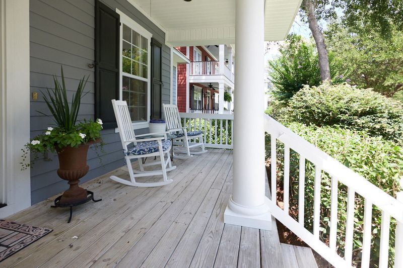 925 Etiwan Park St, Charleston, SC 29492