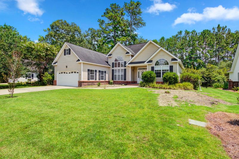 324 Prestwick Ct, Summerville, SC 29483