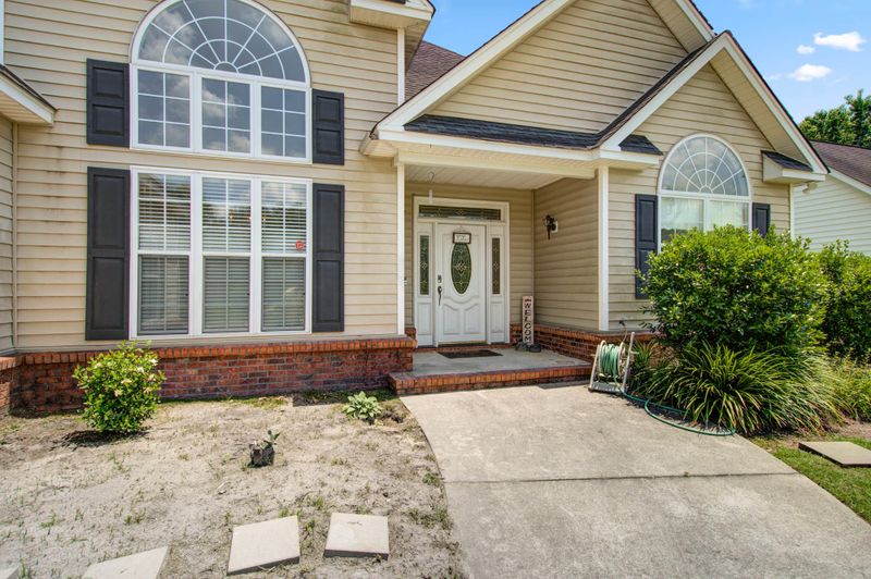 324 Prestwick Ct, Summerville, SC 29483