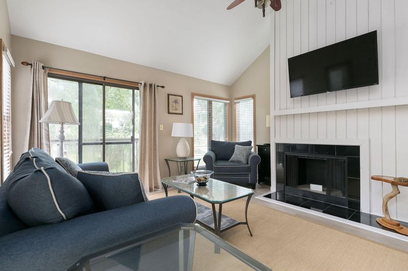 4520 Park Lake Dr, Kiawah Island, SC 29455