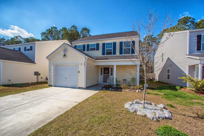 151 Coosawatchie St, Summerville, SC 29485