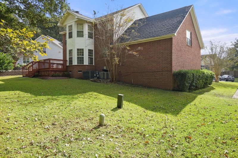 161 Belleplaine Dr, Goose Creek, SC 29445