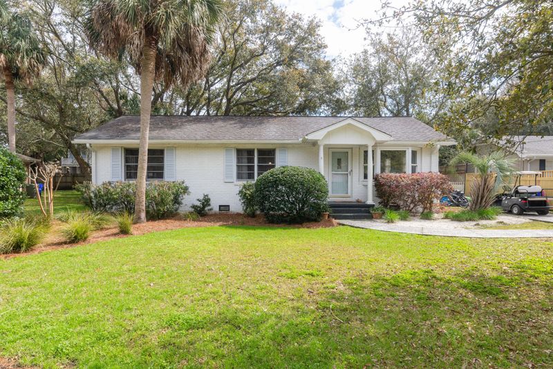 3004 Hartnett Blvd, Isle Of Palms, SC 29451