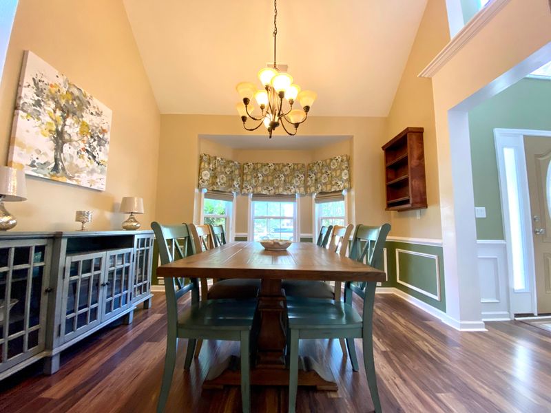 102 Golden Oak Dr, Goose Creek, SC 29445