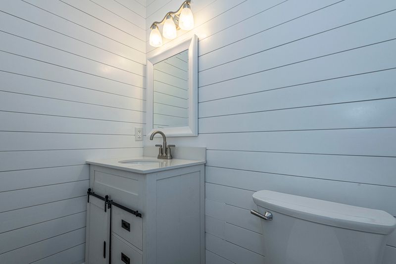 112 James Rd, Summerville, SC 29486