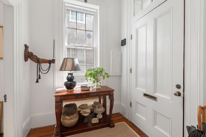 32 Montagu St, Charleston, SC 29401