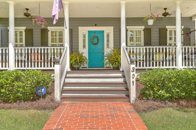 301 Beresford Creek St, Charleston, SC 29492