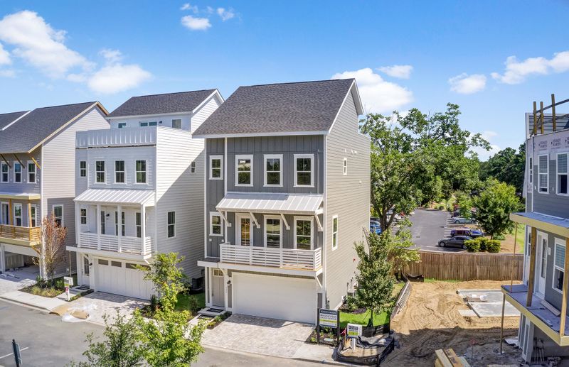543 Cooper Village Ln, Mount Pleasant, SC 29464